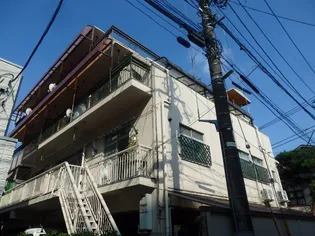 パインフラット【4階】の外観