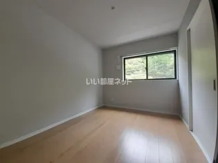 ラグナ・セカGarage02 A棟の内装