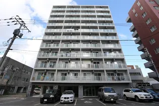 コンフォリア北三条の画像