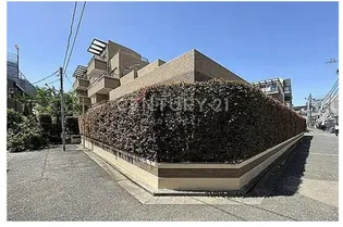 ヒルハイツ代官山【1階】の外観