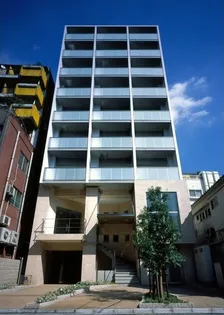 コンフォリア西麻布【8階】の外観