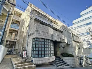 東京都新宿区西新宿4【マンション】の外観