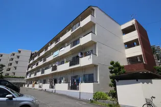 クローバーハイツ千里丘【3階】の外観