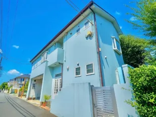 ビス【2階】の外観