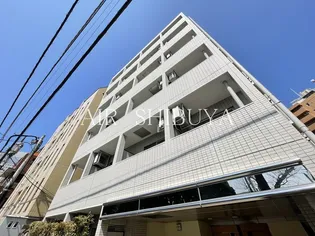 レガリアヒルズ代々木【3階】の外観