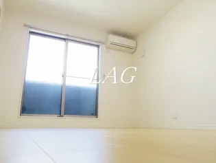 ウィズペット八千代台【2階】の居間