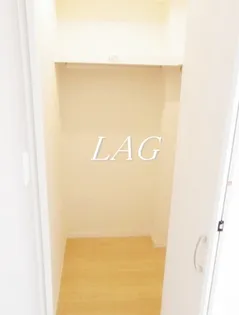 ウィズペット八千代台【2階】の内装