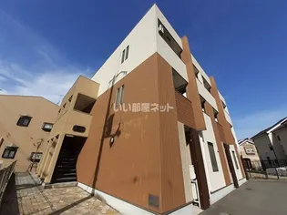 フジパレススリーハーブズ東三国ヶ丘【2階】の外観