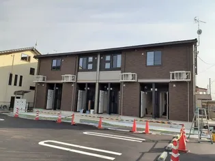 新潟県新発田市富塚町1【アパート】の外観