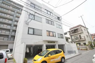 エスティーム皆実【3階】の外観