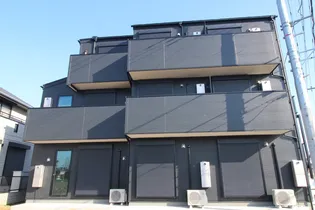 ブライト豊春【2階】の外観