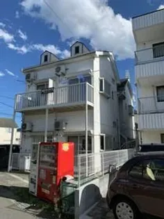 ホワイトヴィラ【1階】の外観