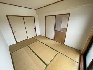 グランドパレス川内【4階】の内装