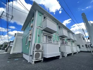 レトラート【1階】の外観