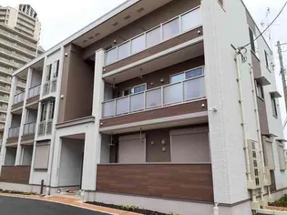 サンリット・レジデンスIII【3階】の外観