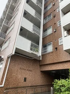 クレセントマンション【5階】の外観