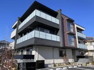 ピン・ルージュ【1階】の外観