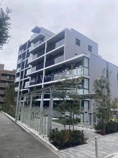 ロイヤルパークス赤羽サウス【1階】の外観