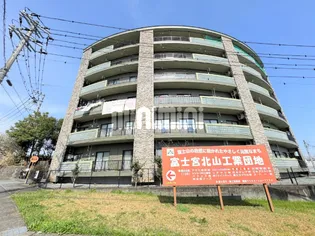 ツリーベル富士宮【2階】の外観