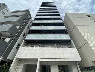 東京都江東区北砂4【マンション】の外観