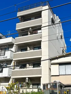 ルシアン多摩【2階】の外観