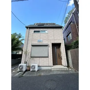 東京都新宿区市谷左内町【マンション】の外観