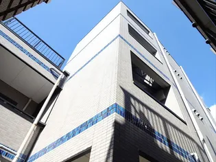 東京都調布市菊野台2【マンション】の外観