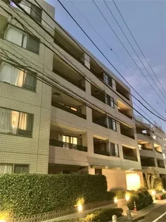 東京都中野区中央1【マンション】の外観