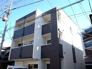 生麦アベニュー【1階】の外観