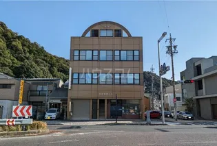 中村養蜂ビルの画像