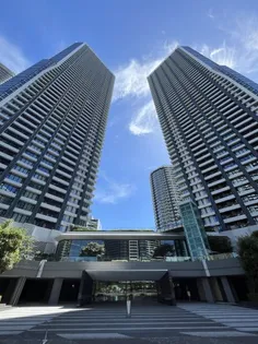 ドゥ・トゥール EAST【16階】の外観