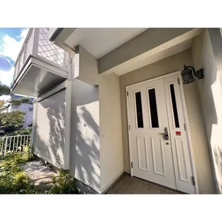 東京都世田谷区砧4【一戸建】の外観