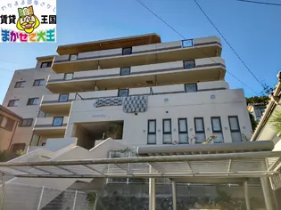 ゆうゆう西山【4階】の外観