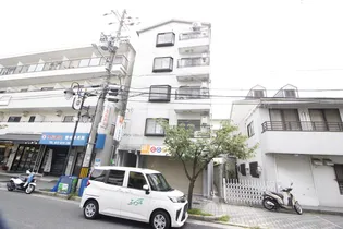 メゾンシェレナ【5階】の外観