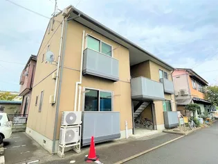 ルミエール県庁前の画像