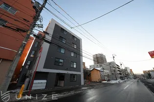 北海道札幌市豊平区平岸三条4【マンション】の外観