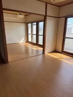 サンハイツ東山【2階】の間取り