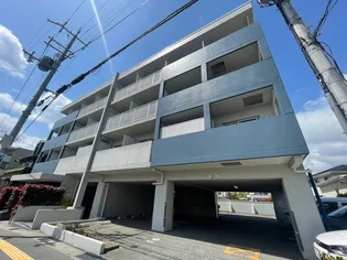 大阪府箕面市桜4【マンション】の外観