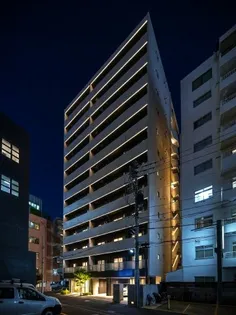東京都新宿区市谷本村町【マンション】の外観