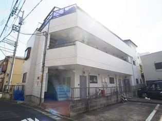 ホワイトコート綾瀬【2階】の外観