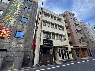 松屋ビル【4階】の外観