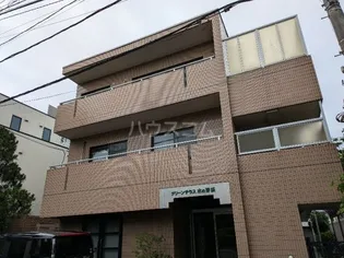 グリーンテラス木の芽坂【1階】の外観