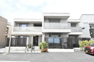 LISO【2階】の外観