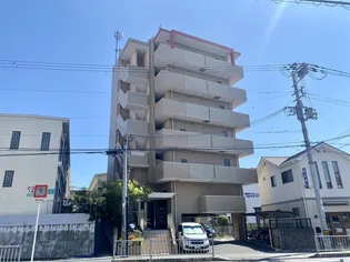 ロイヤルハイツ清鳳【3階】の外観