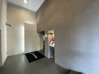 ペット可★高級マンション1LDK【1階】の外観