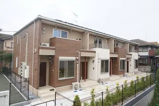 ライヴズ Cの画像