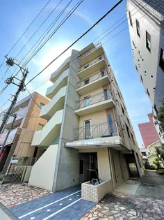 アーバングラッド【2階】の外観