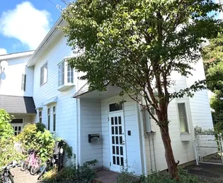 神奈川県逗子市桜山8【一戸建】の外観