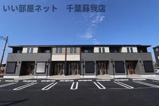 ラパンIIの画像