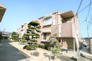 兵庫県洲本市桑間【アパート】の外観